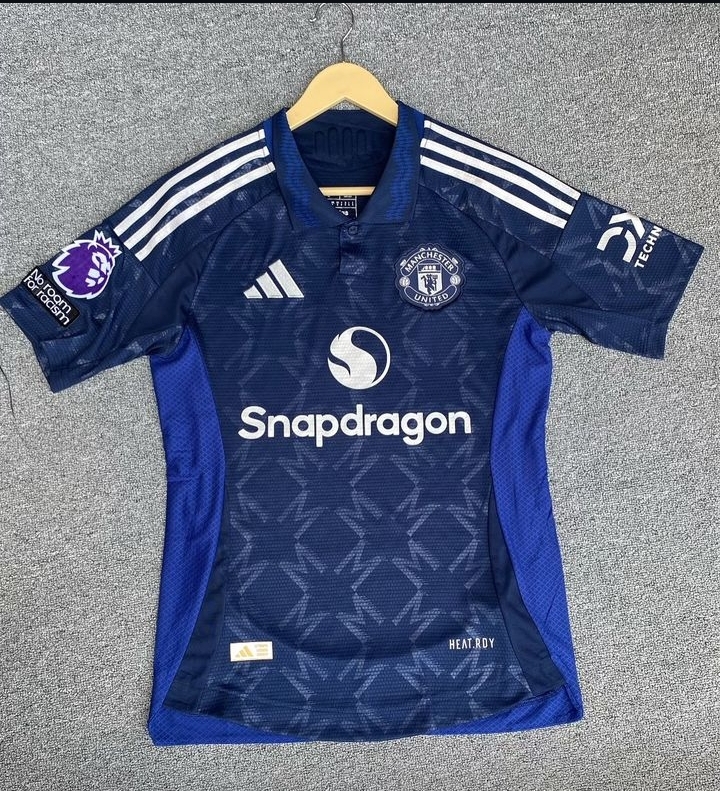 Manchester United 2024/25 Jersey